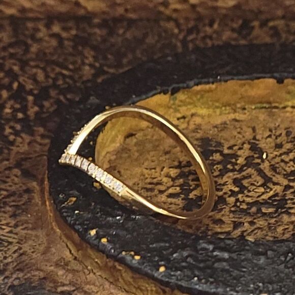 Women's Gold Dainty Chevron Promise Ring - Promise Ring For Girls - Picture 5 of 8